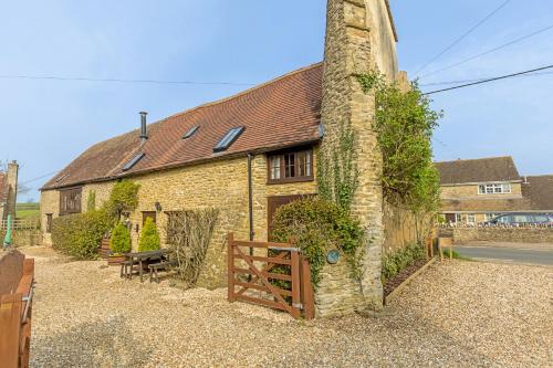 Finest Retreats - Fives Court Cottage