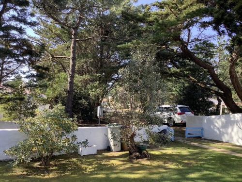 Ensemble, dans une grande maison de Noirmoutier