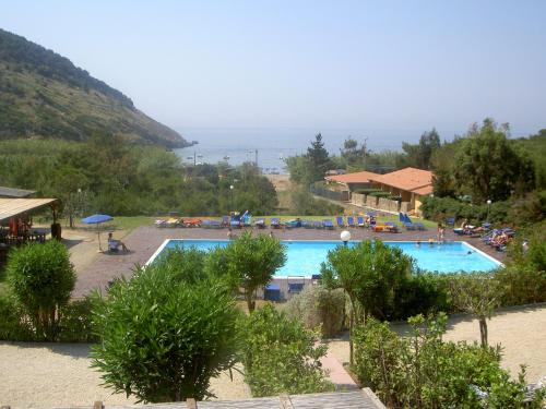  Elbamare residence con piscina in Nisporto