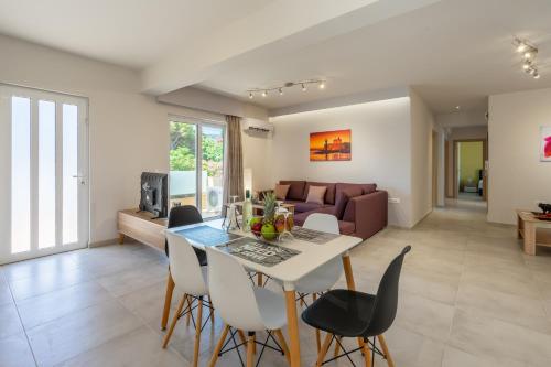  Apartment Massimo in 85101 Ialysos