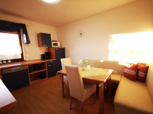 Facilities, Haus Emma UG in Lohnberg