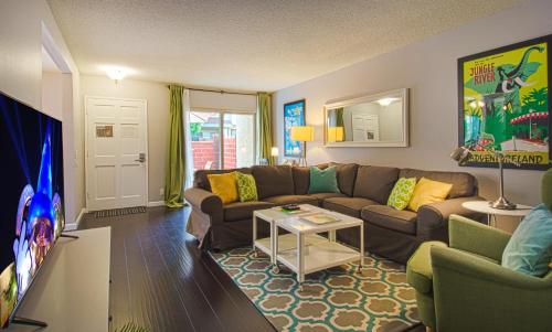 Lost Boys - main image