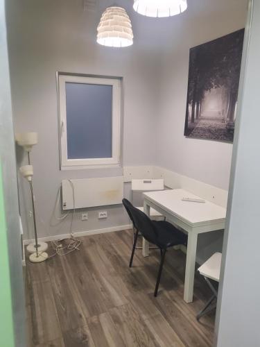 Economy Rooms and Apartments - image 6
