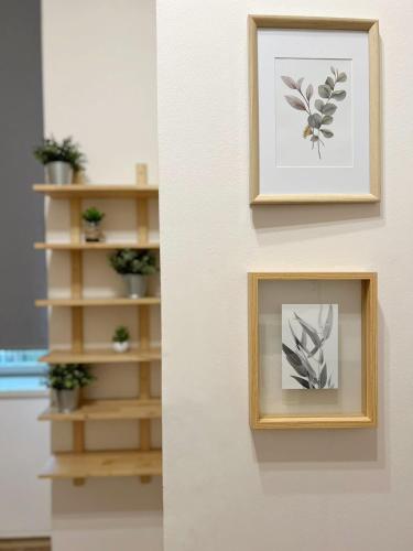 Modern Apartment Krakovska - image 8