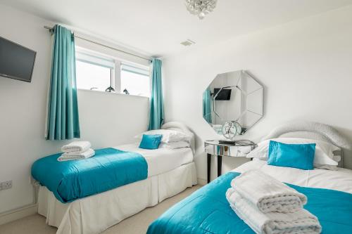 Ocean Escape - image 7