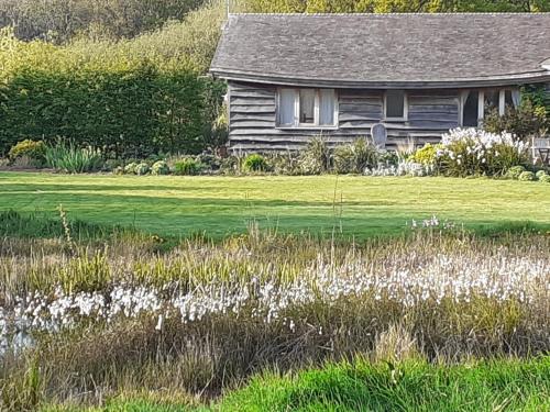 Three Oaks Nursery in Sidlesham