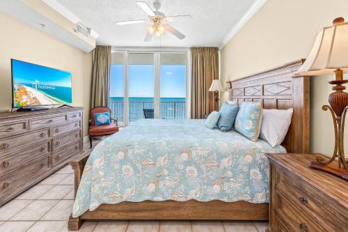 San Carlos Unit 607 - image 4