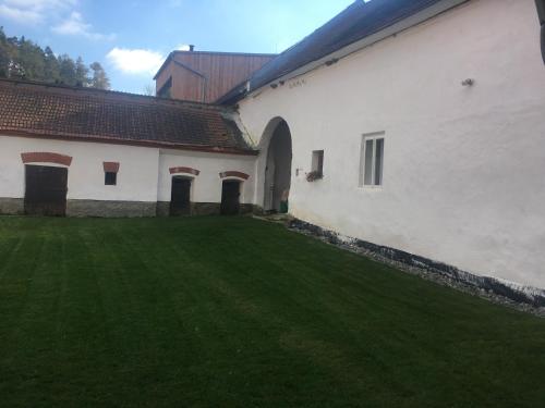 Statek Straňovice Apartmán 2 velký (Statek Stranovice Apartman 2 velky) in Ckyne