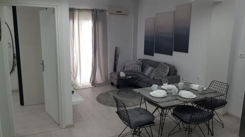 KONSTANTINOS'S LUXURY APARTMENT