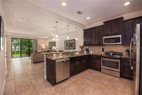 Champions Gate Area Townhome — Hotel in Orlando (FL)