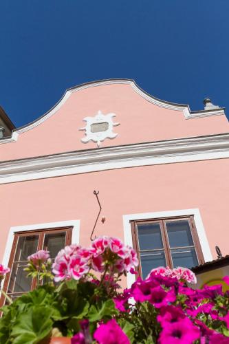 unser rosa Haus für Sie