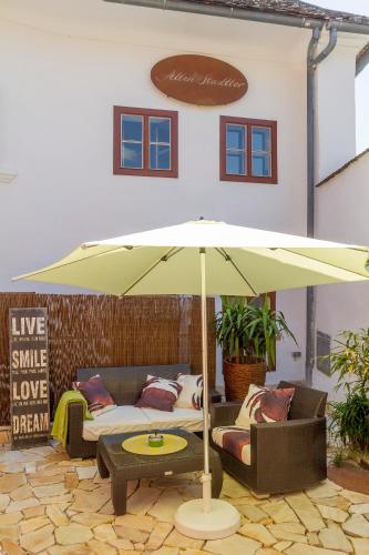 unser rosa Haus für Sie - image 11