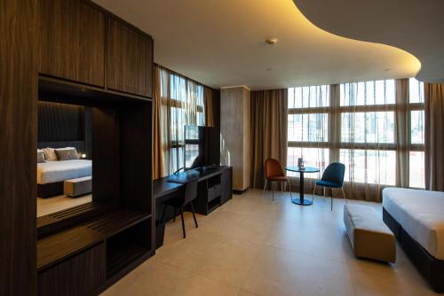 Gold Tower Lifestyle Hotel Room Type - Deluxe Family Room