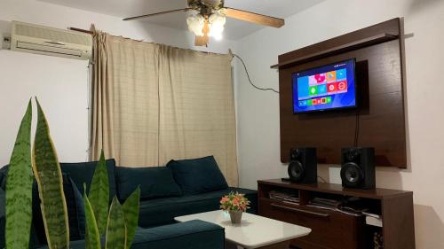 2 twin beds, 1 sofa bed