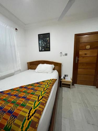 Theo Good Life Hotel in Big Ada