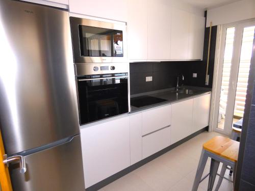  A de Quique. Apartamento a pie de playa. in Corcubión