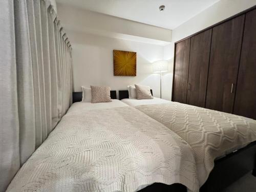 One-Bedroom Apartment 205 image 10