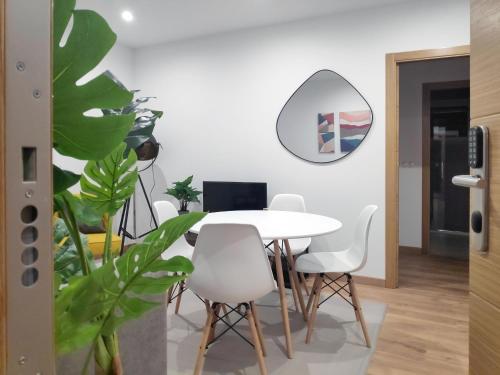 Apartamentos Rey by Como en Casa - 편의 시설/서비스