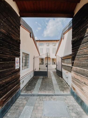 Entrance, Casa Mysa - Apartment in Costa Di Mezzate