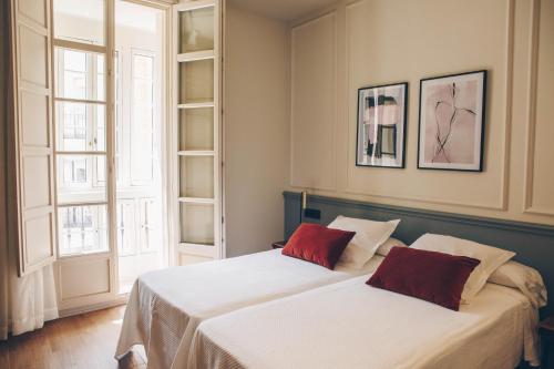 Alcazaba Premium Hotel - image 4