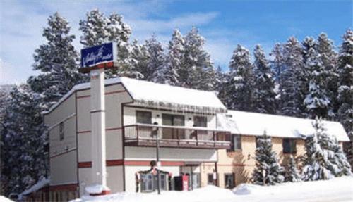 Valley Hi Hotel - Accommodation - Winter Park