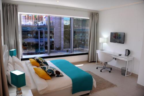 room detail thumbnail 0