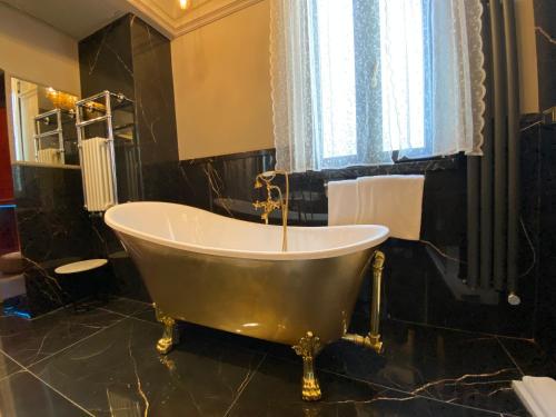 Residenze Romano Ristorante & Spa - albergo diffuso - RED