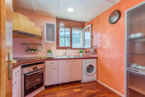  PORTOBELLO APARTMENT in Roses