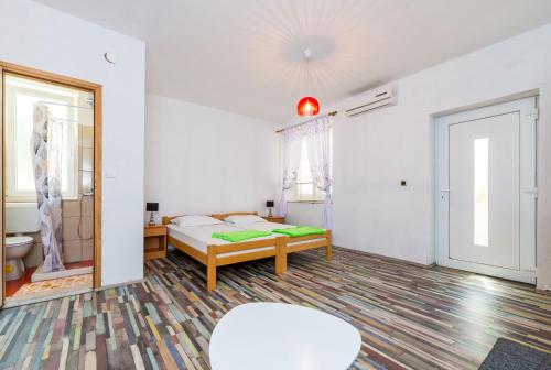 Apartments Sany - image 12