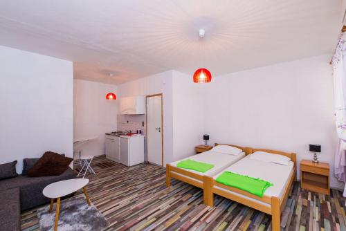 Apartments Sany - image 8