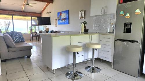 Kitchen, Seaview Villa 25 in Shelly Beach