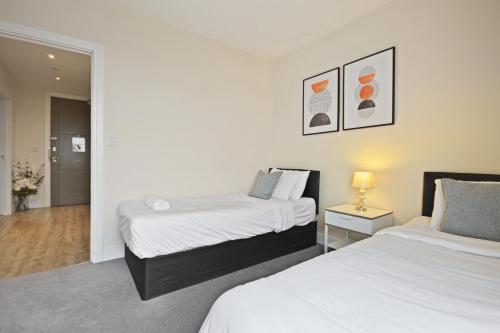 The Pier Apartment 3 - image 3