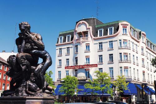 Entrada, Le Grand Hotel in Valenciennes
