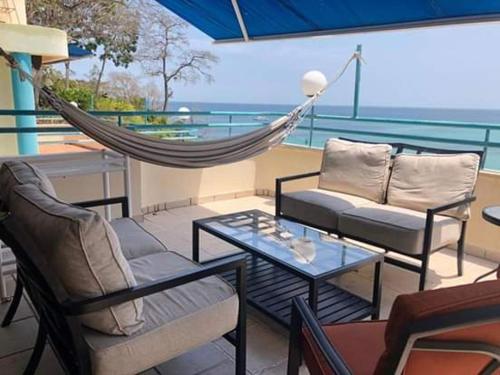 HERMOSO APARTAMENTO ISLA CONTADORA FRENTE AL MAR photo