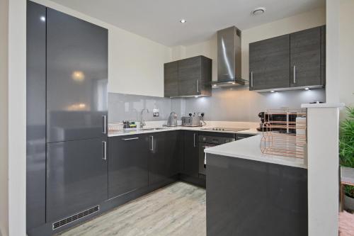 Pier Apartment 5 - image 3