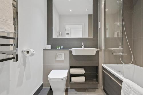Pier Apartment 5 - image 10
