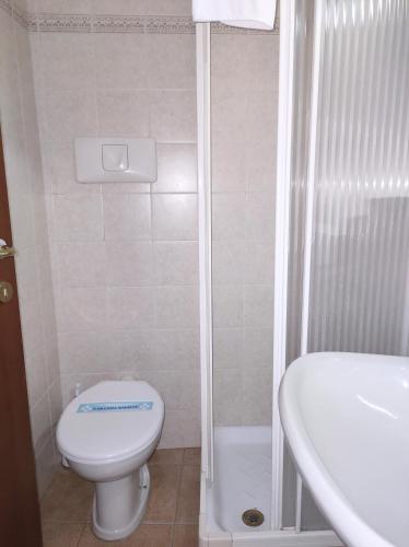 Bathroom, Hotel Nuovo Rondo in Sesto San Giovanni