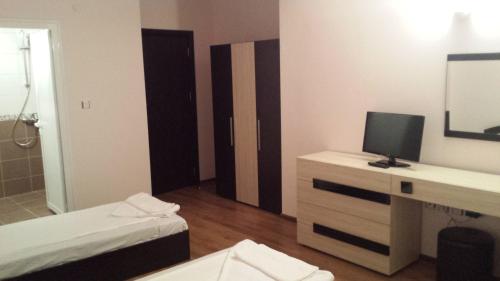 Guest House Stels - image 10