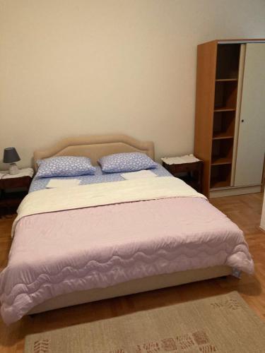 Apartments Srzentic - image 11