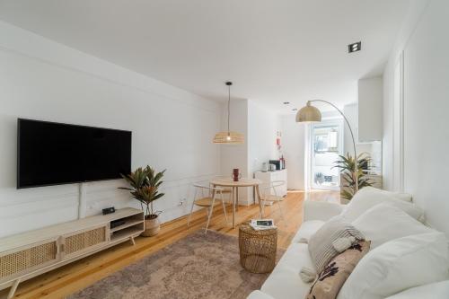 Casa Boma Lisboa - Elegant Apartment with Private Terrace - Ajuda II - main image