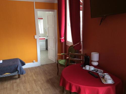 Hotel du Cygne - image 7