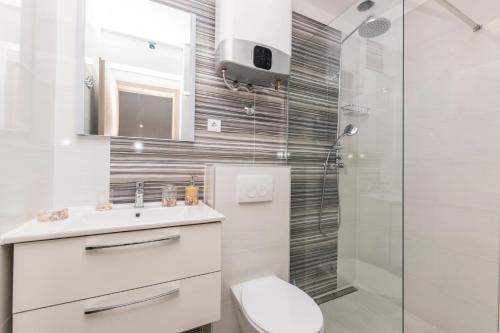 Apartments Tina Sea ​View - image 5
