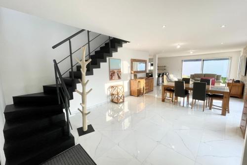 Maison d'Architecte standing - Proche de la côte gîte à louer Sainte-Marguerite