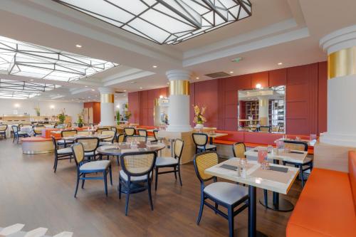 ห้องอาหาร, Hotel Mercure Lyon L Isle D Abeau in วีลฟองแตน