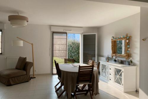 Small house with garden in the heart of Pluneret gîte à louer Pluneret