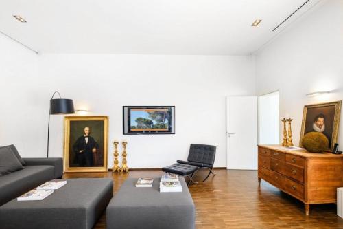  Stylish, modern Villa Carrer Major València, Ferienwohnung in Náquera