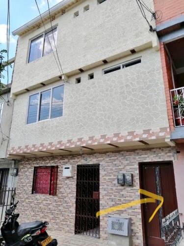 2-apartment near to Cali Airport