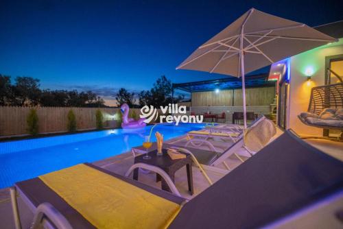 Tutku - 3 bedroom Secluded Private Villa with Jacuzzi in Kalkan - Accommodation - Kas