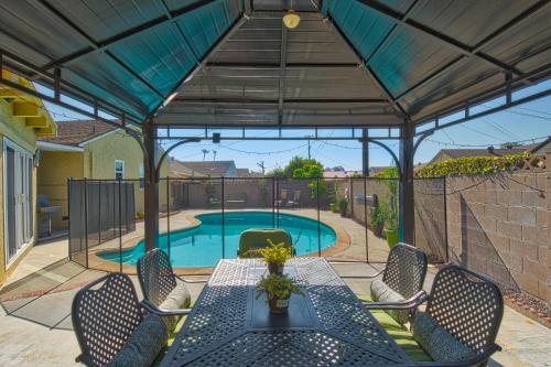 Jungle Cruise - main image