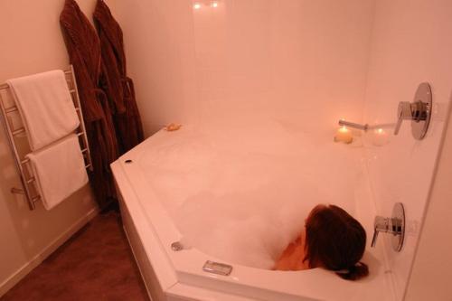 حمام, Auckland Newmarket Motel in إبسوم